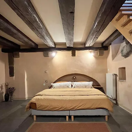 Apartment & Quiet, Full For 2 L'escapade Fleurie