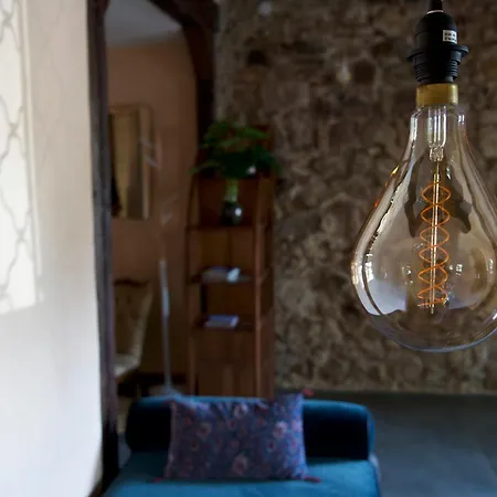 Lägenhet & Quiet, Full For 2 L'escapade Fleurie *